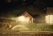 1987-000010 Sundern Übung der Feuerwehr Sundern an einem Kesselwagen im Bahnhof.
