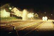1987-000014 Sundern Übung der Feuerwehr Sundern an einem Kesselwagen im Bahnhof.