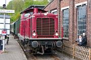 2024-04-21-048 Bochum Dahlhausen Museumsfest in Bochum-Dahlhausen. 332 306 und 212 007 pendeln zwischen Museum und S-Bahnhof Dahlhausen.