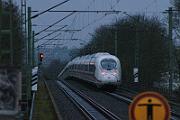 2024-02-15-002 Dortmund Oespel Streckensperrung im Raum Dortmund, für eine kurze Zeit werden Züge über die S1 in Oespel umgeleitet. Leider habe ich nur diesen einen Zug erwischt.