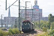 2024-09-14-004 Dortmund Hafen Am 14.9.2024 fahren die Hammer Eisenbahnfreunde mit 194 158 und 212 079 nach Cochem. Der Zug hat gerade den Dortmunder Hbf verlassen und rollt Richtung...