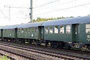 2024-09-14-014 Dortmund Hafen Am 14.9.2024 fahren die Hammer Eisenbahnfreunde mit 194 158 und 212 079 nach Cochem. Der Zug hat gerade den Dortmunder Hbf verlassen und rollt Richtung...