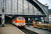 1986-28-029 Köln Hbf 218 144
