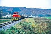 1986-30-036 Arnsberg Altes Feld D 67 bringt den Kohlzug nach Arnsberg zur Feldmühle.