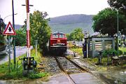 1988-65-081 Bernkastel-Kues Auf der Strecke Wengerohr - Bernkastel-Kues fährt offiziell kein Personenzug meh. Im Herbst 1988 rollt noch mal ein Sonderzug mit 215 047 und 215 048 nach...