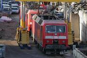 2018-04-07-668 Leverkusen Opladen Beim Bender in Leverkusen: 120 135, 120 156, 143 343, 143 557 und 143 863 warten auf ihr Ende.
