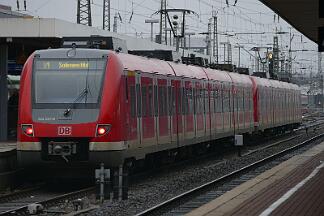2019-01-05-001 Dortmund Hbf 422 067