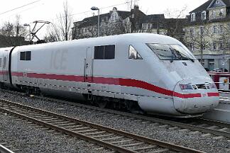 2019-02-03-010 Solingen Hbf 401 064