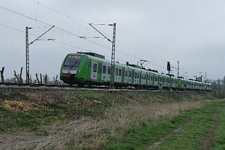 2019-03-27-002 Dortmund Somborn 422 006 (re), 422 044 (li)