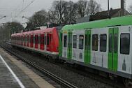 2019-04-04-004 Dortmund Oespel 422 064 (rot) und 422 031 (grün)