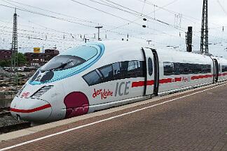 2019-05-30-005 Dortmund Hbf 403 514 als kleiner ICE.
