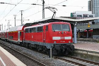 2019-05-30-014 Dortmund Hbf 111 096 mit RE 4 nach Aachen