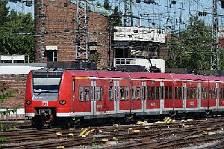 2019-05-31-009 Köln Hbf 425 098