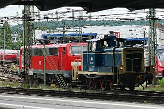 2019-05-31-049 Aachen Hbf 363 036 schubbst 111 158 durch die Gegend.