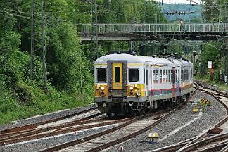 2019-05-31-101 Aachen Hbf Triebwagen mit der Nummer 659 nach Spa