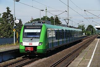 2019-06-19-039 Dortmund Oespel 422 035 allein unterwegs