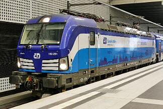 2019-08-05-029 Berlin Hbf 193 291 mit EC