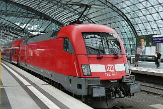 2019-08-05-037 Berlin Hbf 182 003