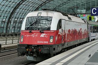 2019-08-05-042 Berlin Hbf 370 005