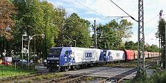2022-10-12-180 Ratingen Lintorf 145 011 (vorne) und 145 030 (hinten)