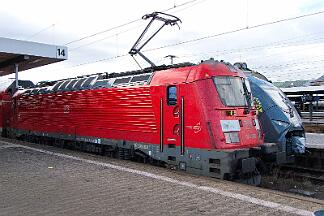2025-01-27-044 Nürnberg Hbf 102 005 mit München-Nürnberg-Express
