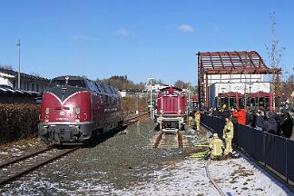 2025-02-01-015 Winterberg Sonderfahrt mit den Hammer Eisenbahnfreunden nach Winterberg. V200 033 und 212 079.