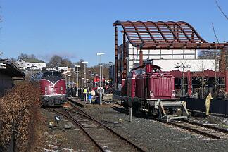 2025-02-01-023 Winterberg Sonderfahrt mit den Hammer Eisenbahnfreunden nach Winterberg. V200 033 und 212 079.