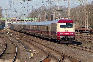 2025-03-08-002 Dortmund Mengede 101 001 mit AKE-Sonderzug nach Hameln.