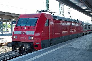 2025-06-17-091 Dortmund Hbf 101 101 mit IC 2013