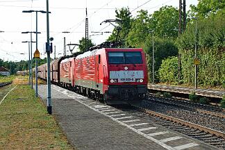 2025-07-14-100 Bonn Mehlem 189 089 und eine unbekannte 189 Richtung Süden.