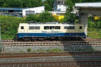2025-07-15-003 Dortmund Marten Süd 111 174 auf dem Weg Richtung Bochum.
