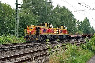 2025-07-31-040 Bochum Riemke 275 113 (vorne) und 275 114 mit leerem Hohenlimburger
