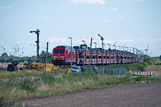 2025-08-18-087 Emmelsbüll Lehnshallig 245 021 nach Westerland.