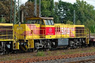 2025-09-10-009 Bochum-Langendreer 275 835 (vorne) und 275 845 (hinten mit leerem Hohenlimburger nach Duisburg.
