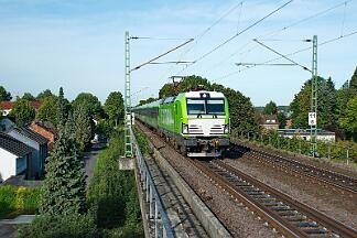 2025-09-24-010 Dortmund Oespel Umgeleiteter Flixtrain nach Berln mit 193 436.