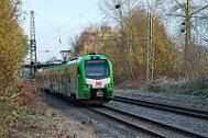 2025-11-21-003 Dortmund Barop 3427 014 als RE 34 von Dortmund nach Siegen. Wegen einer Streckensperrung fährt der Zug über Barop.