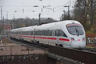 2025-11-28-019 Bochum Hbf 411 010