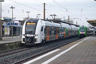 2025-12-05-009 Bochum Hbf 462 034 und 3429 019