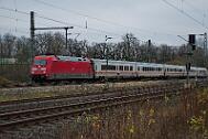 2025-12-14-012 Dortmund Somborn 101 018 mit IC 2156 von Erfurt.