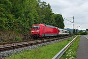 101 083 - 2025-07-14-024 Remagen Oberwinter 101 083 zieht EC 9 nach Basel.