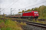 101 132 - 2025-11-01-017 Dortmund Somborn Leergarnitur mit 101 132 nach Köln, zur Weiterfahrt als IC 2157 nach Weimar.