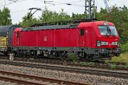 193 335 - 2025-07-31-064 Bochum Riemke 193 335 wartet in der Abstellung auf Weiterfahrt.