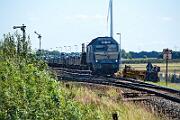 251 003 - 2025-08-18-108 Emmelsbüll Lehnshallig 251 003 kommt aus Niebüll zurück.
