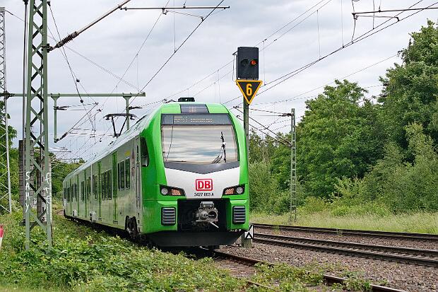 3427 003