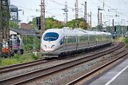 403 022 - 2025-07-10-048 Bochum Ehrenfeld 403 022 & 403 504 Regenbogen-ICE.