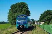 526 050 - 2025-08-17-019 Rieseby Schleibrücke 526 050 fährt zurück nach Kiel.