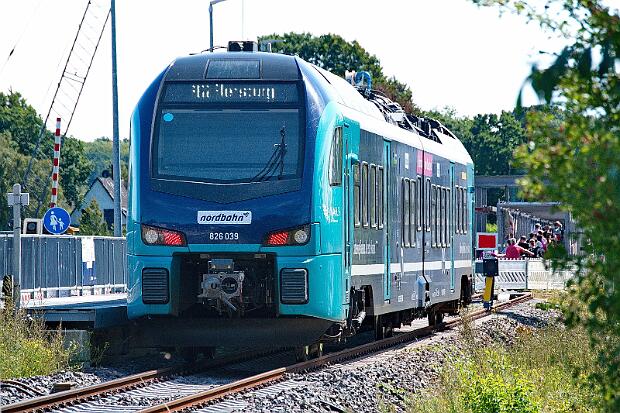 526 039