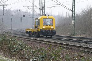 741 311